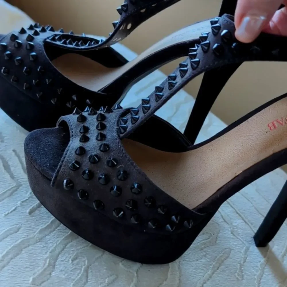 Just Fab Studded🖤 Sexy Platform Stilettos NWOT Size 7.5